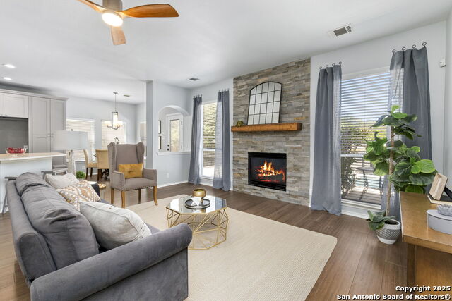 23727 Legend Crest Property Photo 18