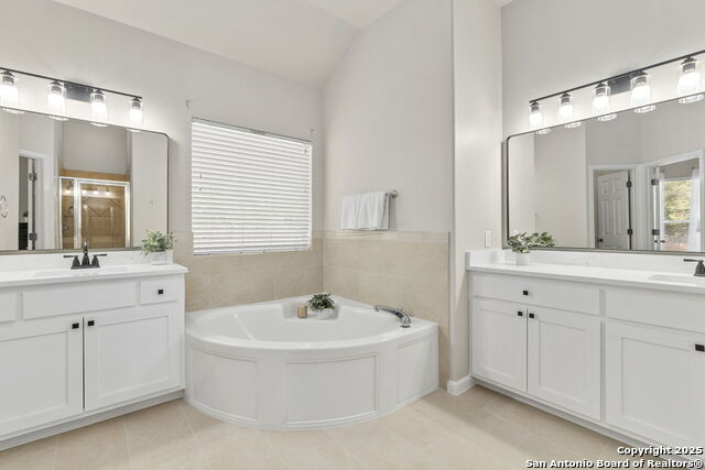 23727 Legend Crest Property Photo 22