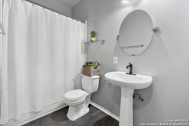 23727 Legend Crest Property Photo 24