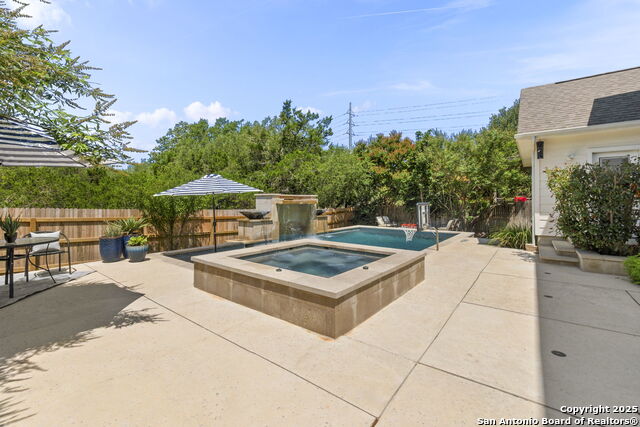 23727 Legend Crest Property Photo 37