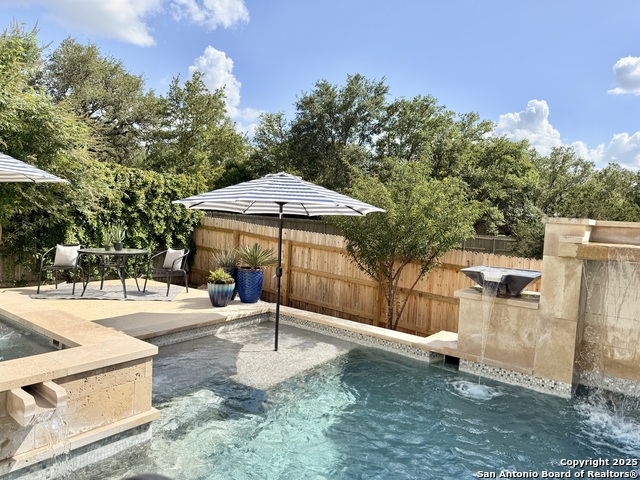 23727 Legend Crest Property Photo 44