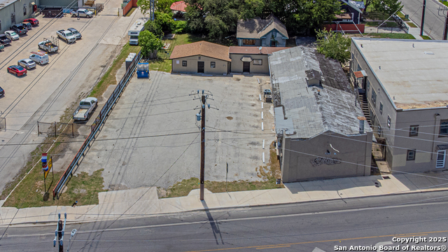 705 Roosevelt Property Photo 15