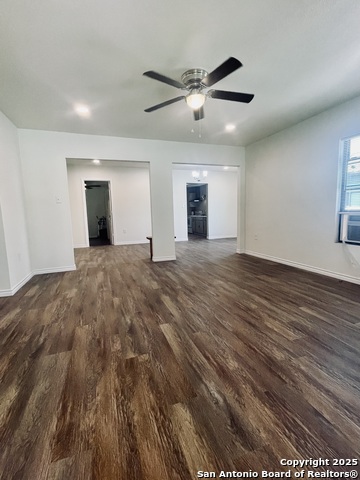 506 S 5th Property Photo 2