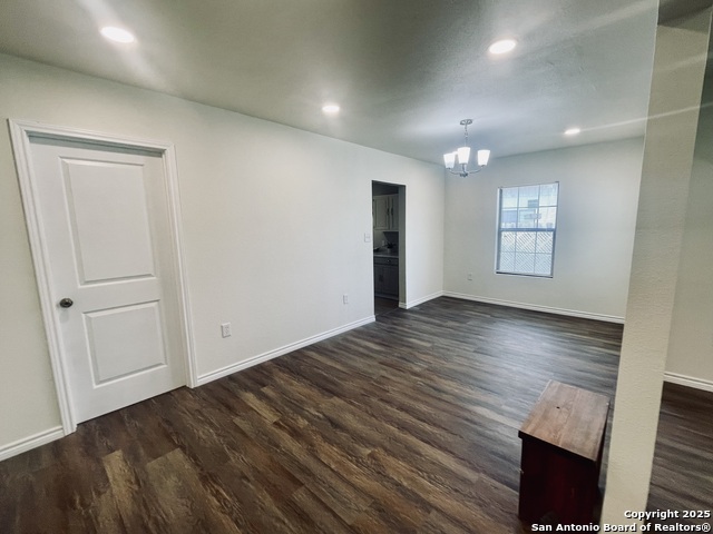 506 S 5th Property Photo 3