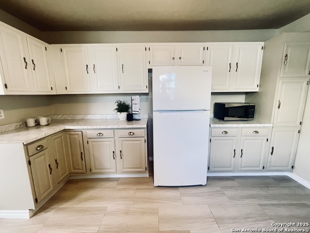 506 S 5th Property Photo 6