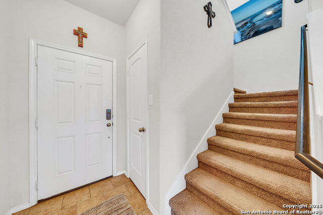 9026 Kissena Park Property Photo 4