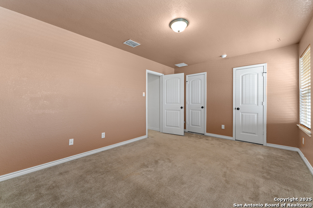 583 Pebble Bend Property Photo 18
