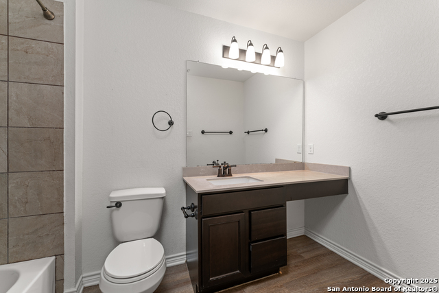 583 Pebble Bend Property Photo 19