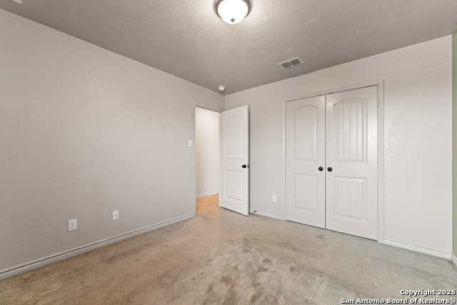 583 Pebble Bend Property Photo 26