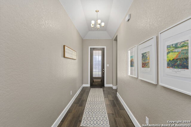 5034 Winkler Trl Property Photo 6