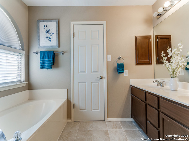 3419 Tumblewood Trl Property Photo 14