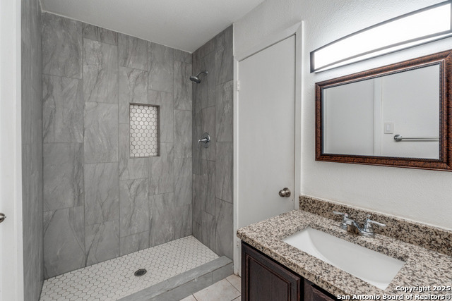 4803 Tennyson Property Photo 4