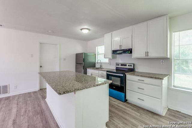 4803 Tennyson Property Photo 12