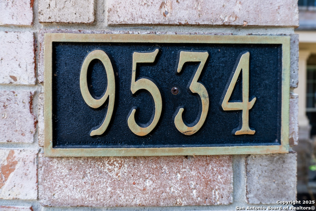 9534 Anderson Way Property Photo 4