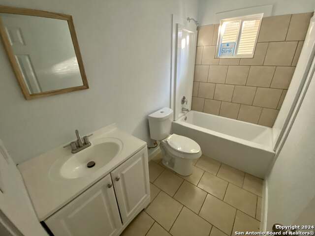 1522 S Elmendorf St Property Photo 5