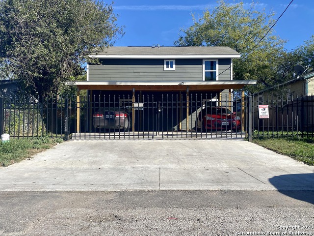 1522 S Elmendorf St Property Photo 13