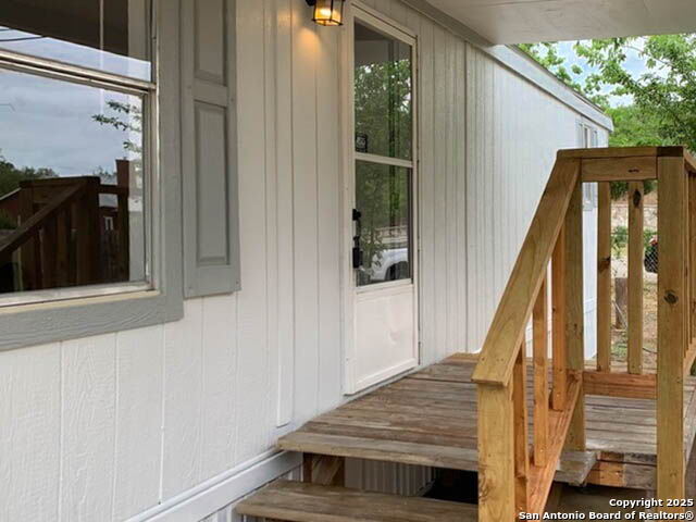 25211 Aue Property Photo 8