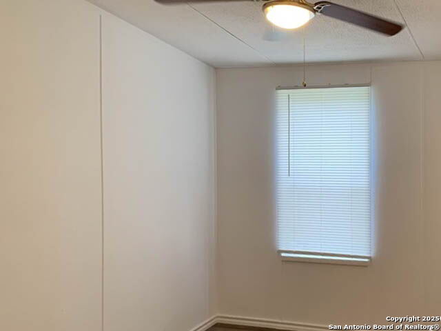 25211 Aue Property Photo 17