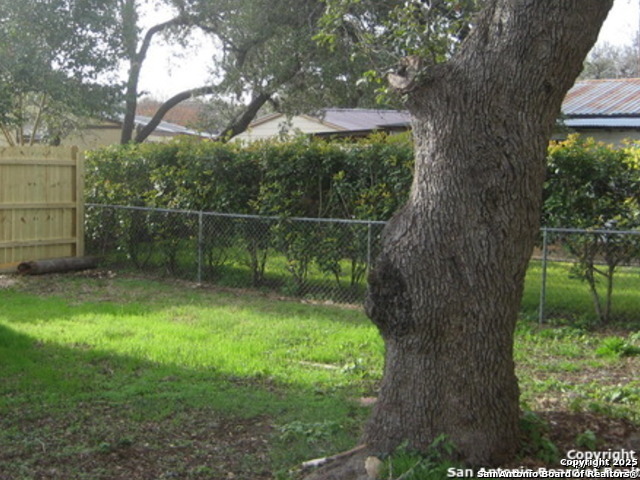 25211 Aue Property Photo 35