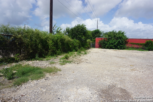 0 Fm 1346 Property Photo 15