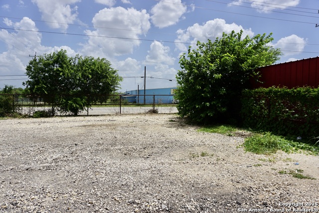 0 Fm 1346 Property Photo 41