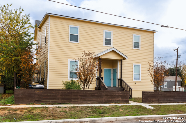 432 S Olive Property Photo 4