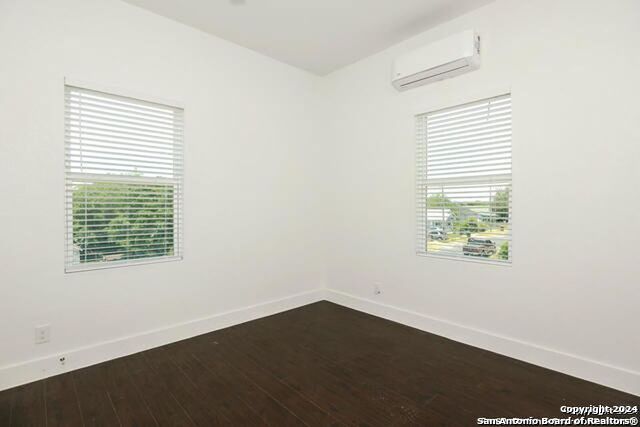 432 S Olive Property Photo 11