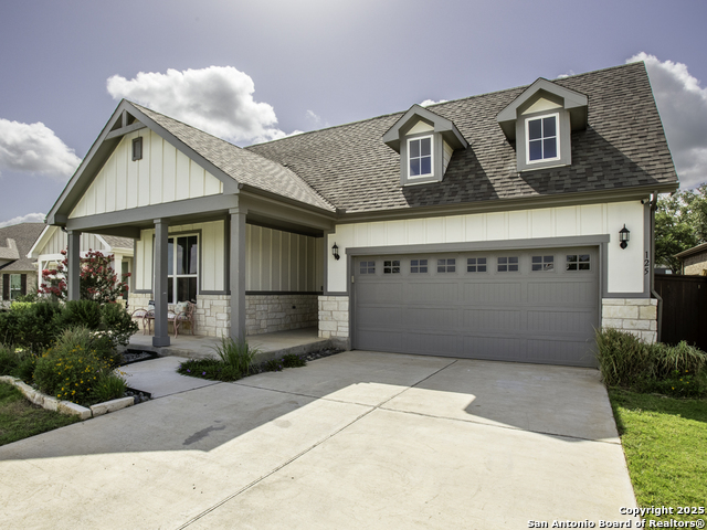 125 Slenderleaf Property Photo 47