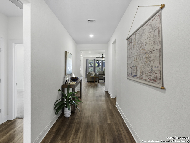 125 Slenderleaf Property Photo 48