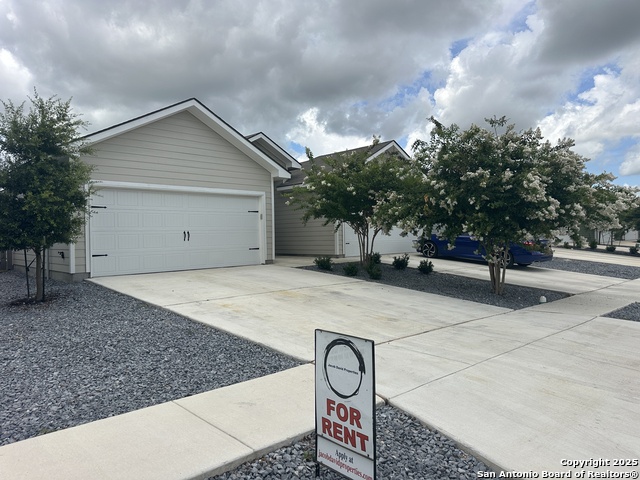 635 Heathers Way Property Photo 1