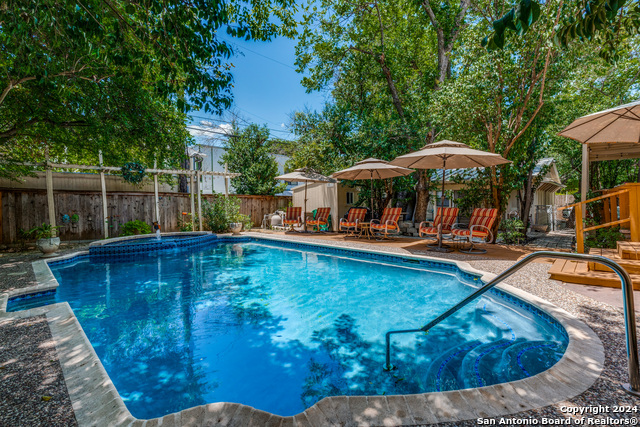 124 Barilla Pl Property Photo 1