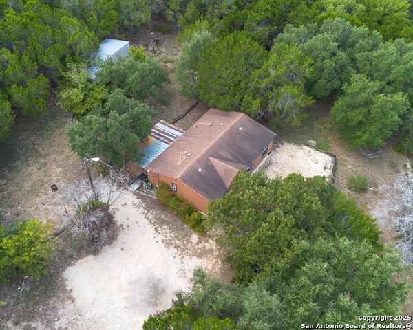 206 Sir Winston Dr Property Photo 6