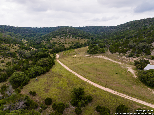 1616 Mickle Creek Property Photo 9