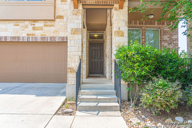 5902 Akin Pl Property Photo 3