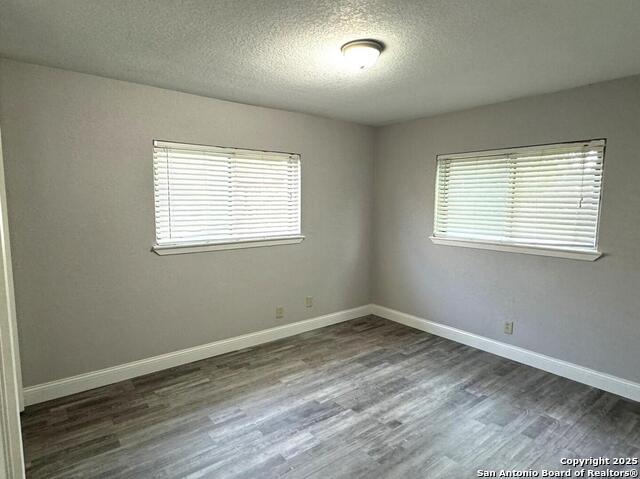 3606 Versailles Property Photo 15