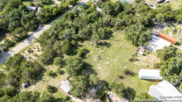 235 Sir Arthur Property Photo 3
