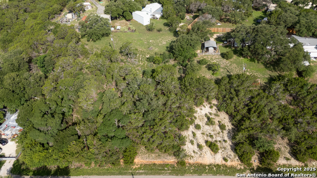 235 Sir Arthur Property Photo 9