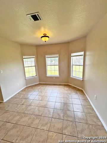 168 Great Oaks Blvd Property Photo 19