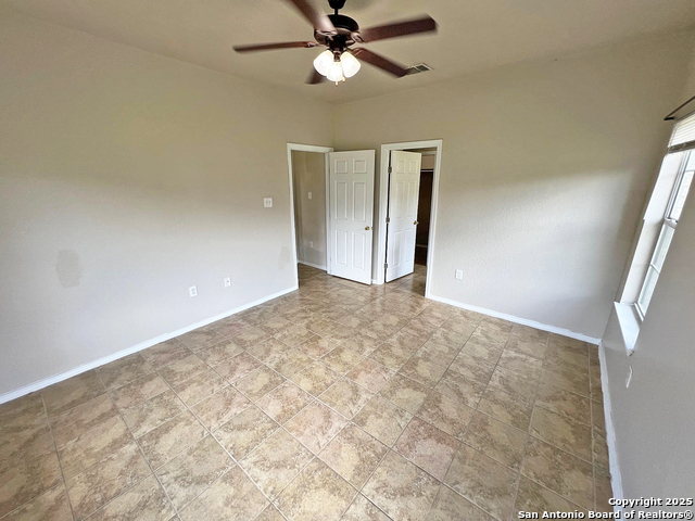 168 Great Oaks Blvd Property Photo 22