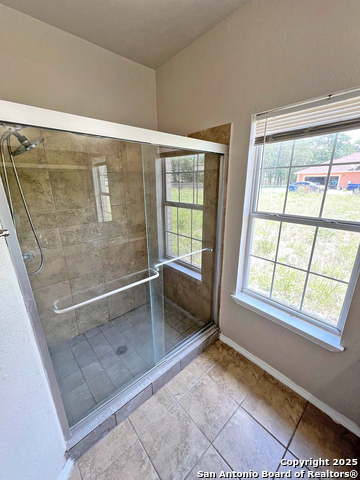 168 Great Oaks Blvd Property Photo 25