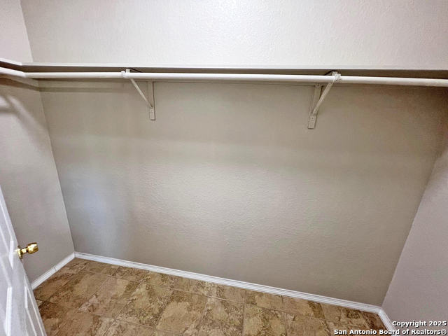 168 Great Oaks Blvd Property Photo 27