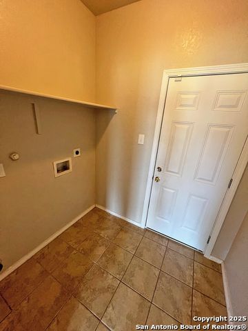 168 Great Oaks Blvd Property Photo 34