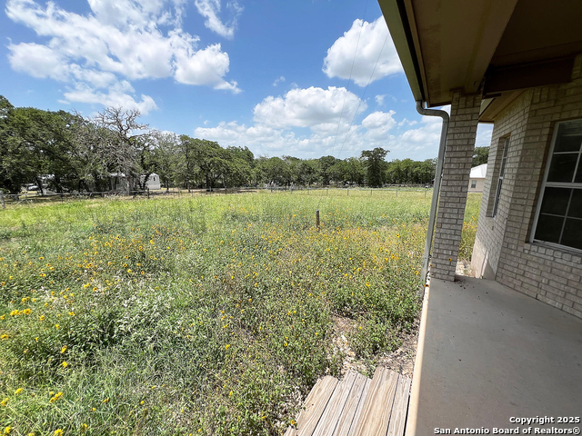 168 Great Oaks Blvd Property Photo 37