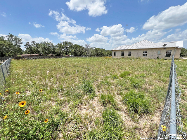 168 Great Oaks Blvd Property Photo 39