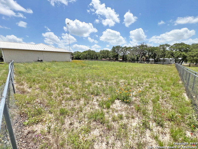 168 Great Oaks Blvd Property Photo 40