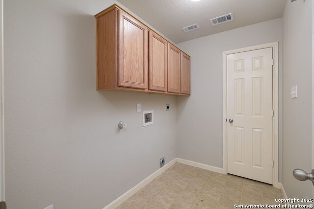 173 Great Oaks Property Photo 16