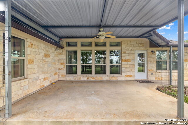 173 Great Oaks Property Photo 18