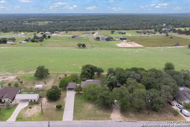 173 Great Oaks Property Photo 35