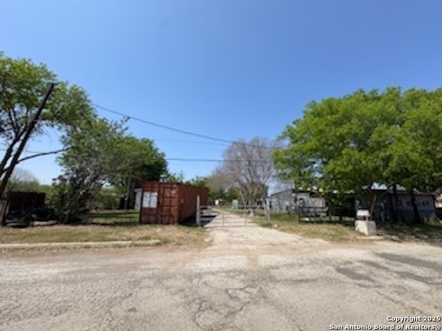 1753 S Ash Street Property Photo 1