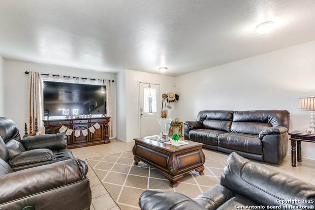 13007 Southton Run Property Photo 1